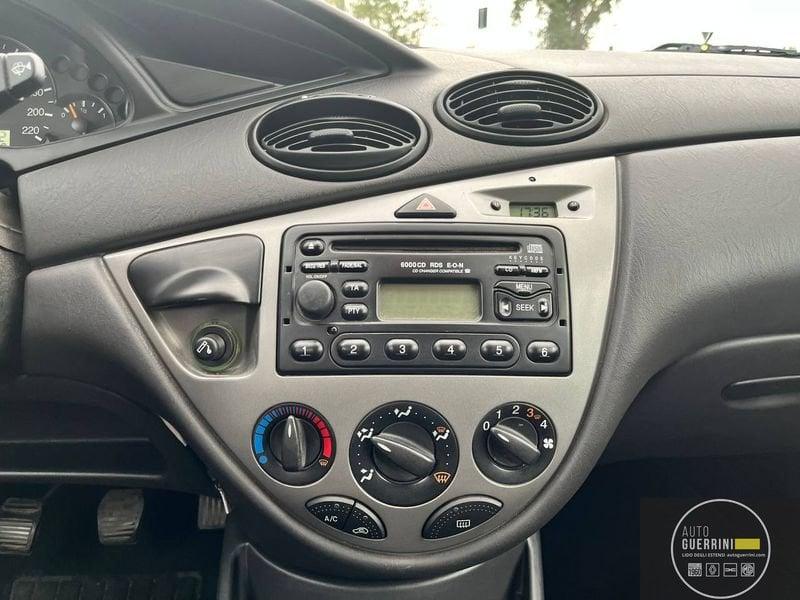 Ford Focus Focus 1.8 TDCi (100CV) cat 5p. Ambiente