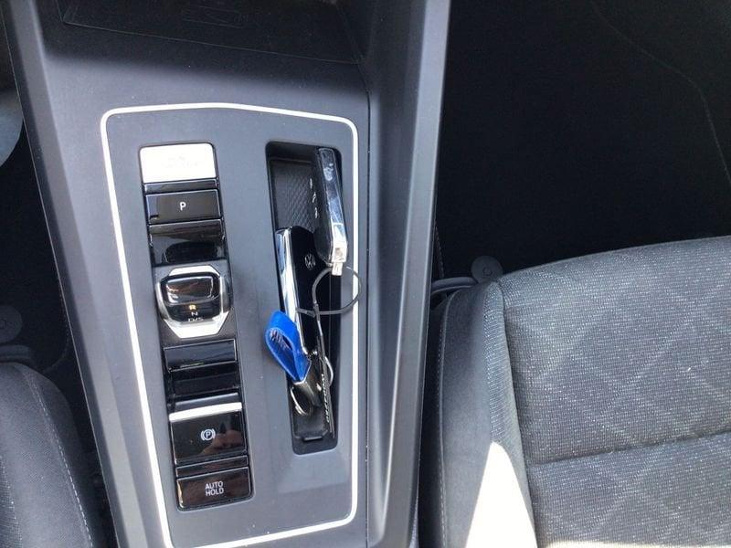 Volkswagen Golf Golf 1.5 TGI DSG Life