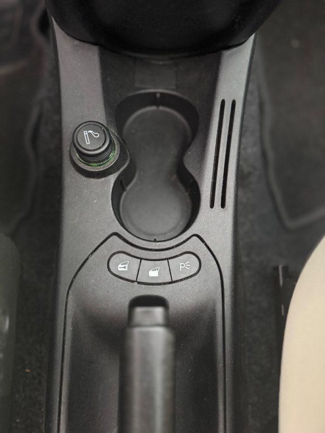 LANCIA Ypsilon 1.2 16V Platino