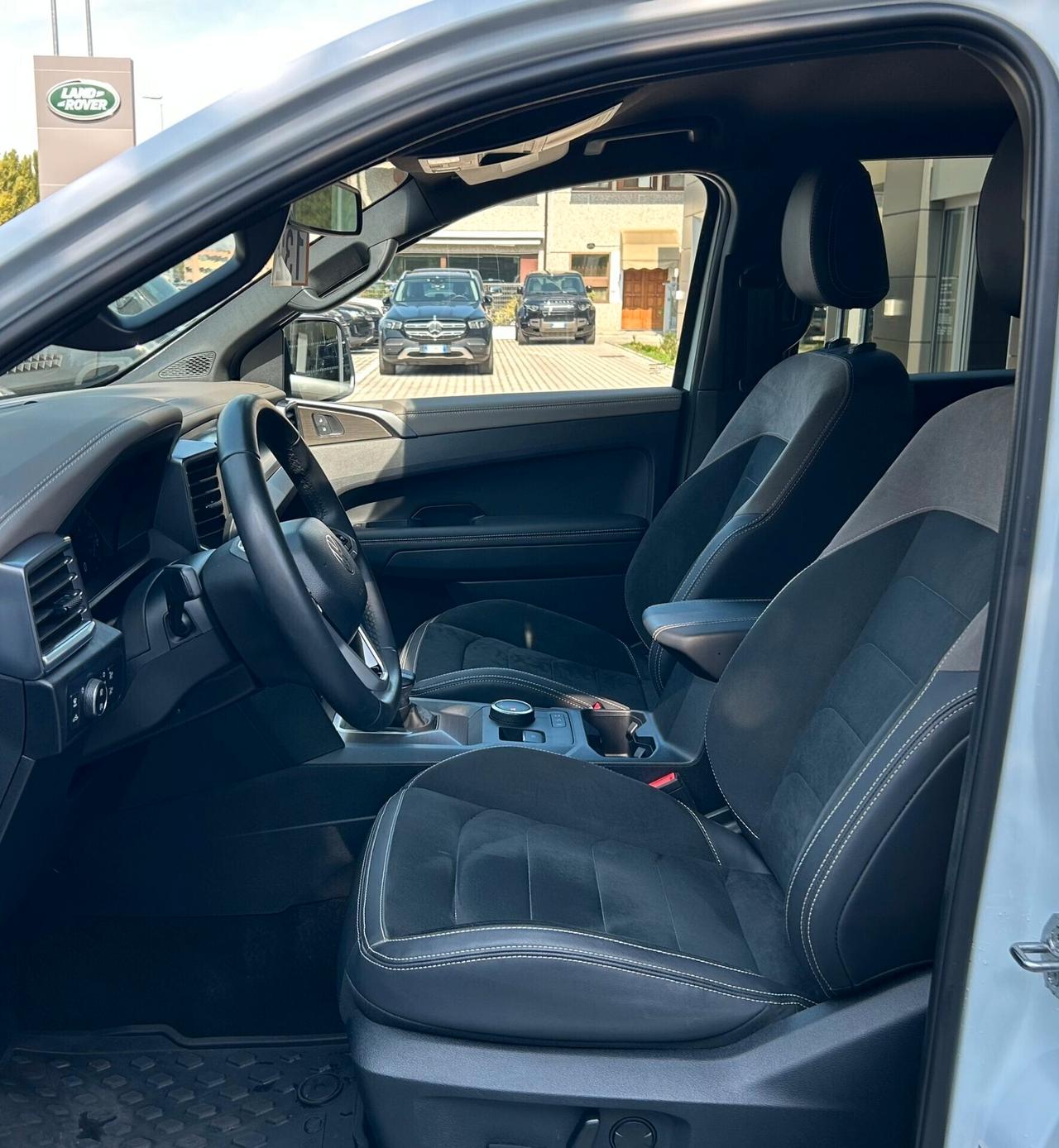 Volkswagen Amarok 3.0 V6 TDI 241CV 4MOTION aut. Aventura