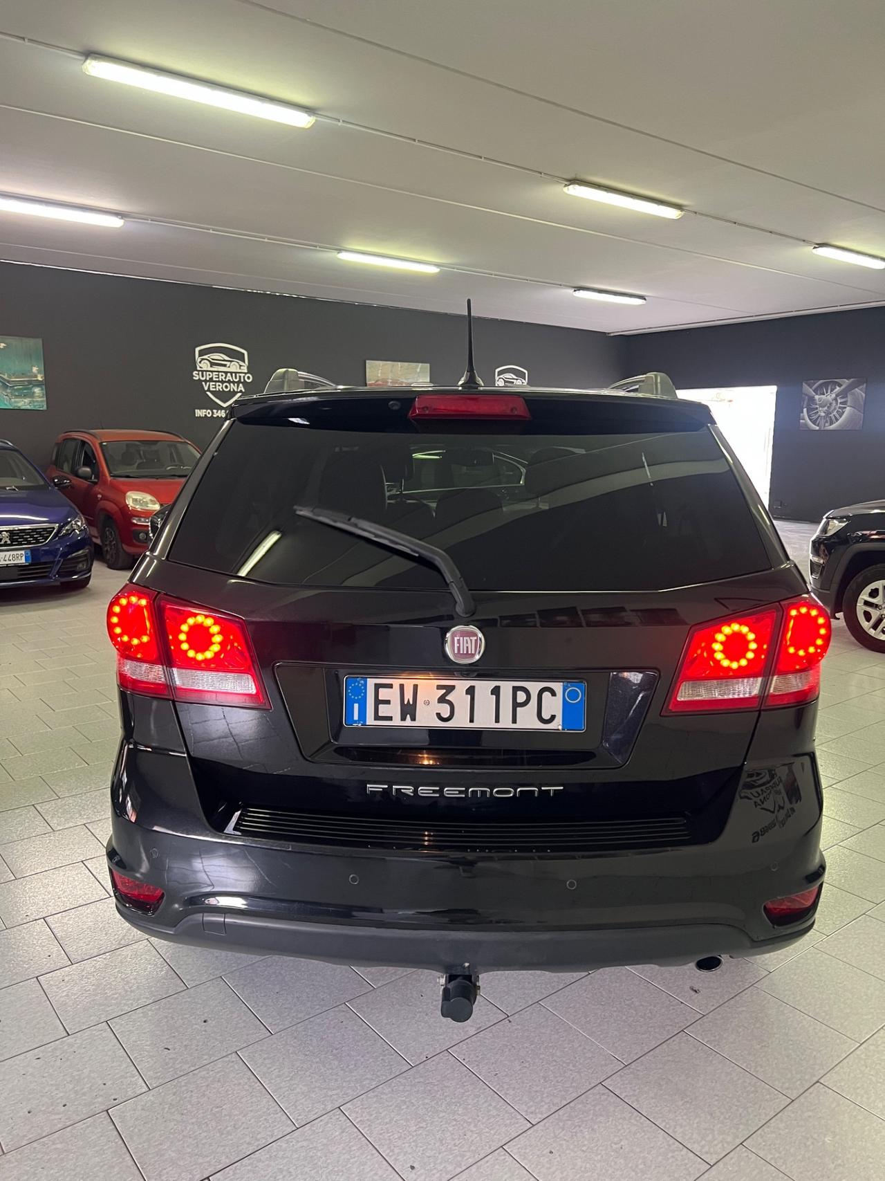 Fiat Freemont 2.0 Multijet 170 CV Black Code