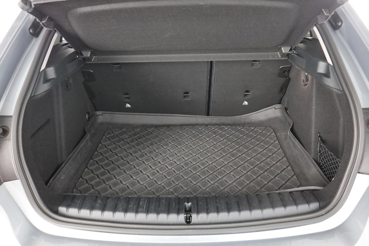BMW Serie 1 (F40) 116d BUSINESS ADVANTAGE