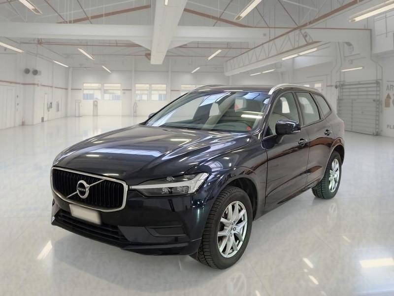 VOLVO XC60 B4 D AWD automatico Momentum