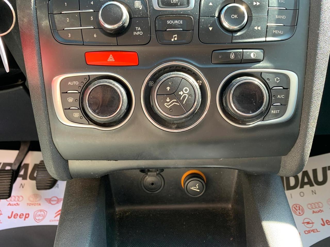 Citroen C4 1.4 VTi 95 Seduction