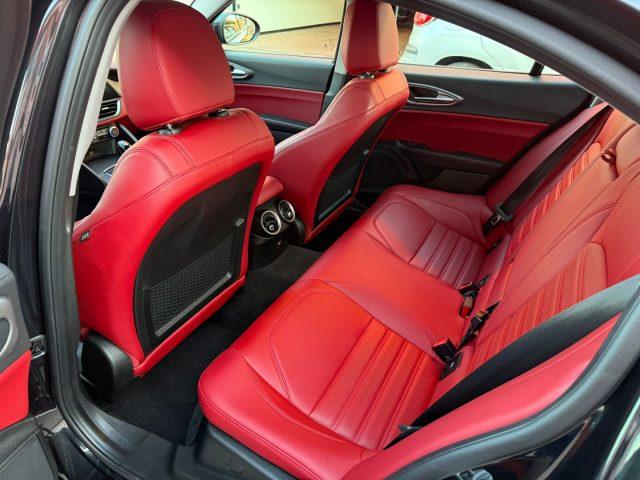 ALFA ROMEO Giulia 2.0 Turbo 280 CV AT8 AWD Q4 Veloce