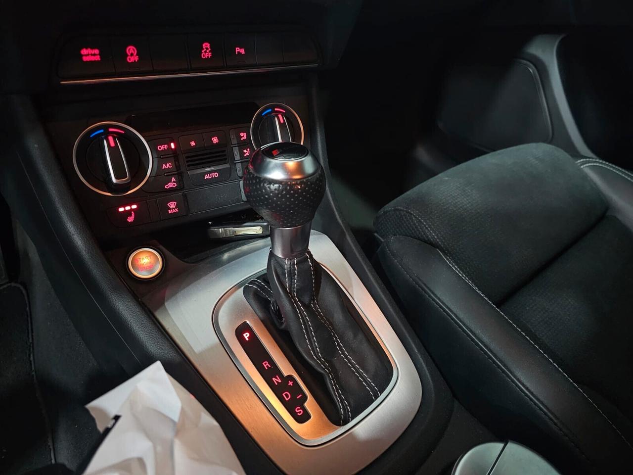 NUOVA AUDI Q3 S-LINE IDENTITY BLACK S-TRONIC 2.0 TDI 150CV QUATTRO