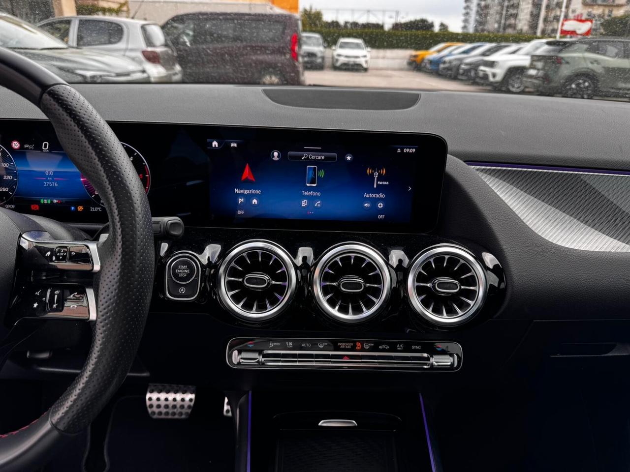 MERCEDES GLA 200D 2024 150 CV FULL OPTIONAL