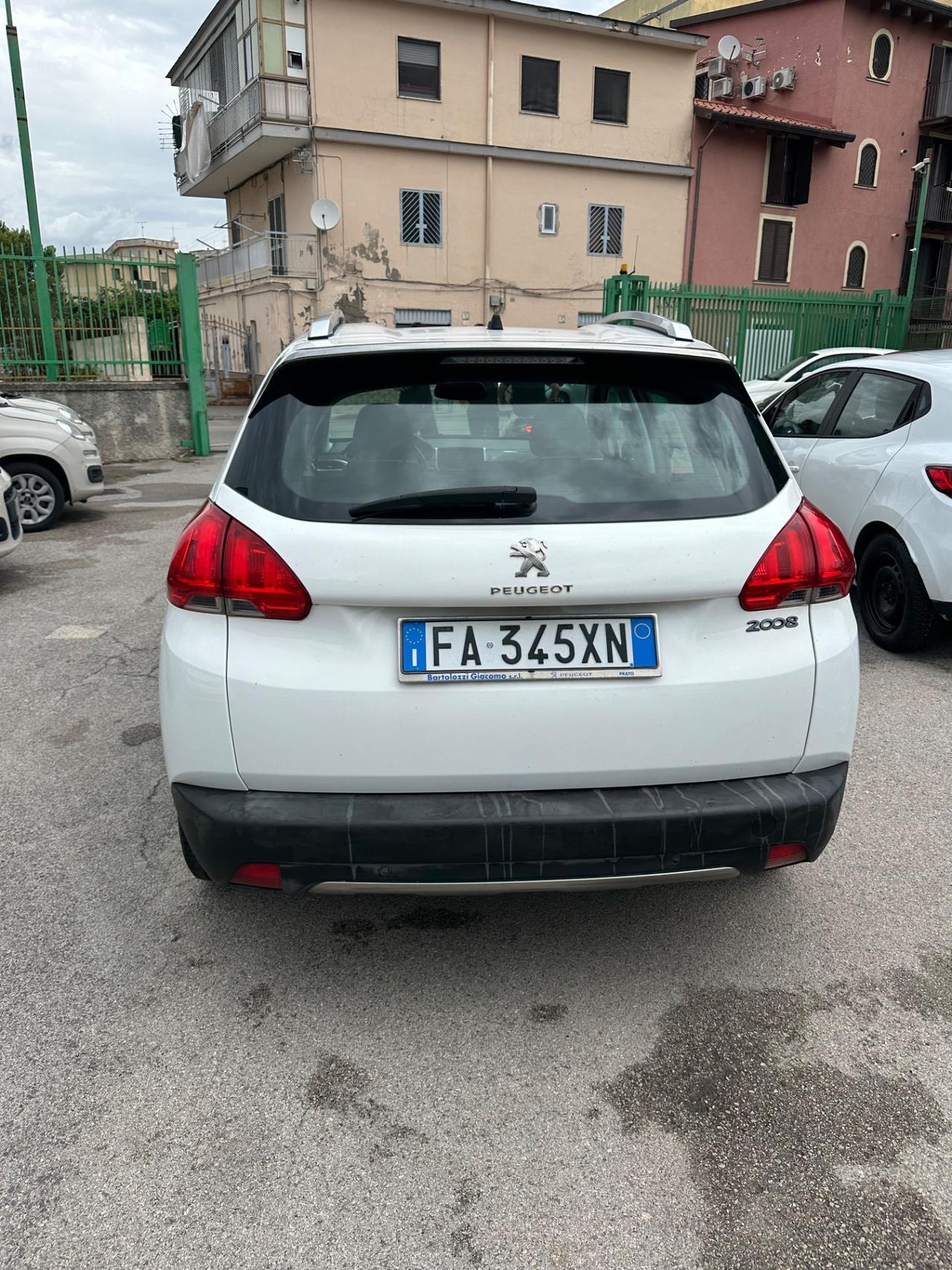 Peugeot 2008 PureTech 82 Allure