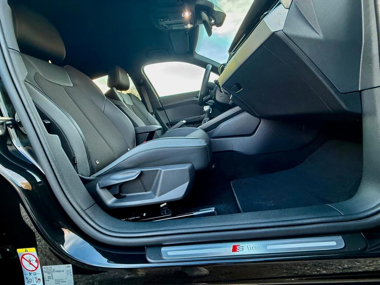 AUDI A1 TFSI STRONIC S LINE 115CV