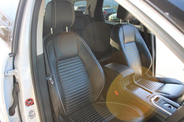 LAND ROVER Discovery Sport 2.0 TD4 180cv SE DYNAMIC *VINCOLOFINANZIAMENTO*