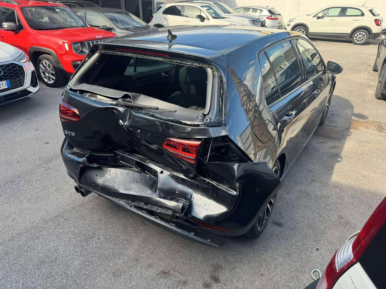 Volkswagen Golf GTD 2.0 TDI 5p. BMT-2013