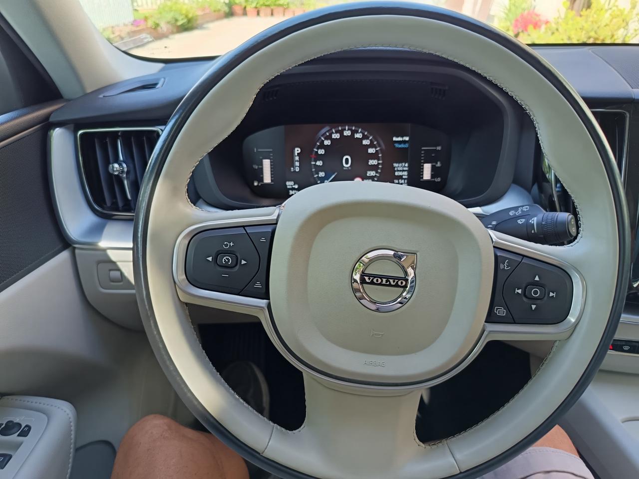 VOLVO XC60 D4 AWD Business ProMMo