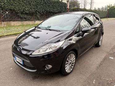 Ford Fiesta 1.4 3 porte Bz.- GPL Titanium