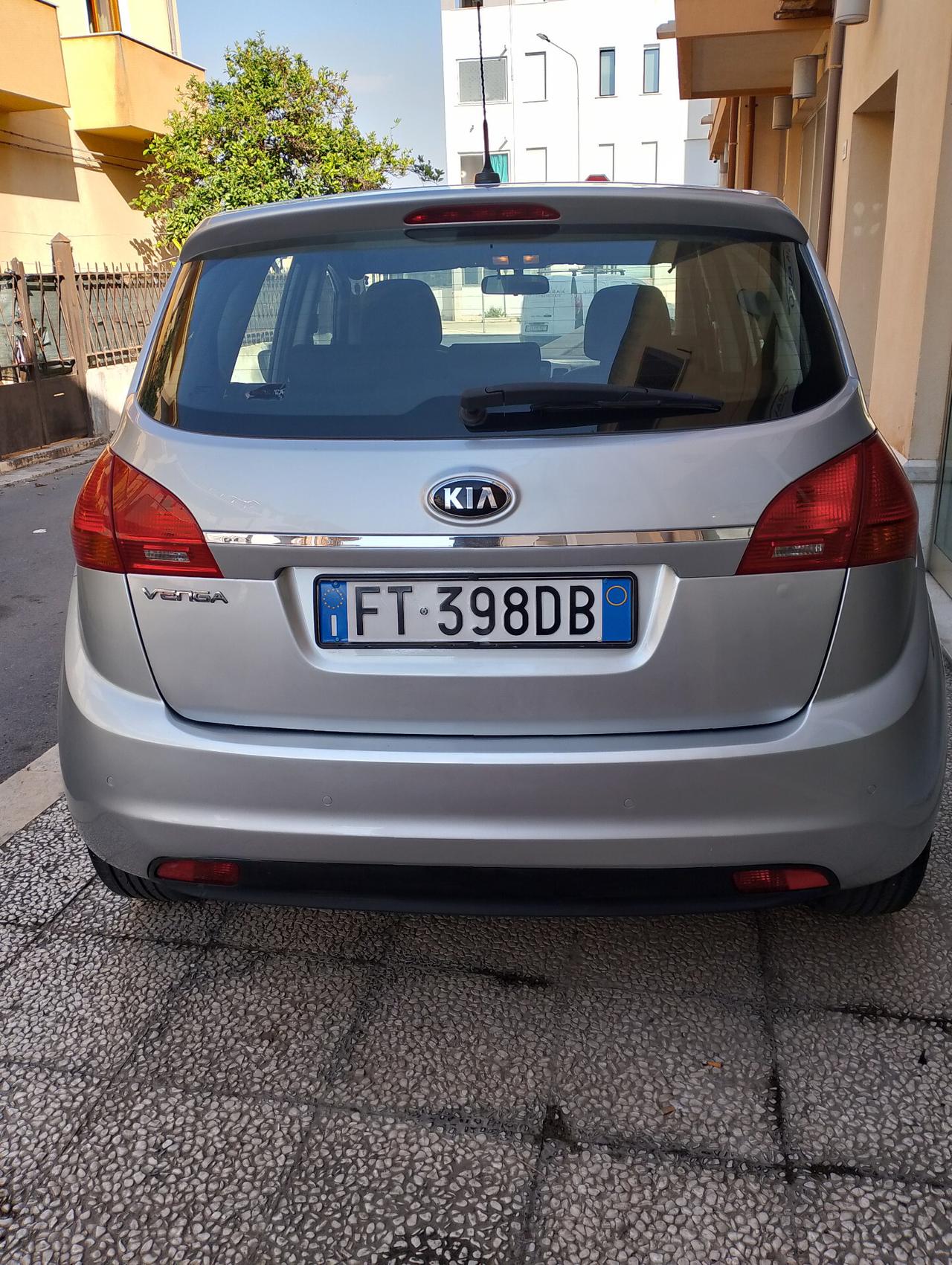 Kia Venga 1.4 CRDi 90CV Cool