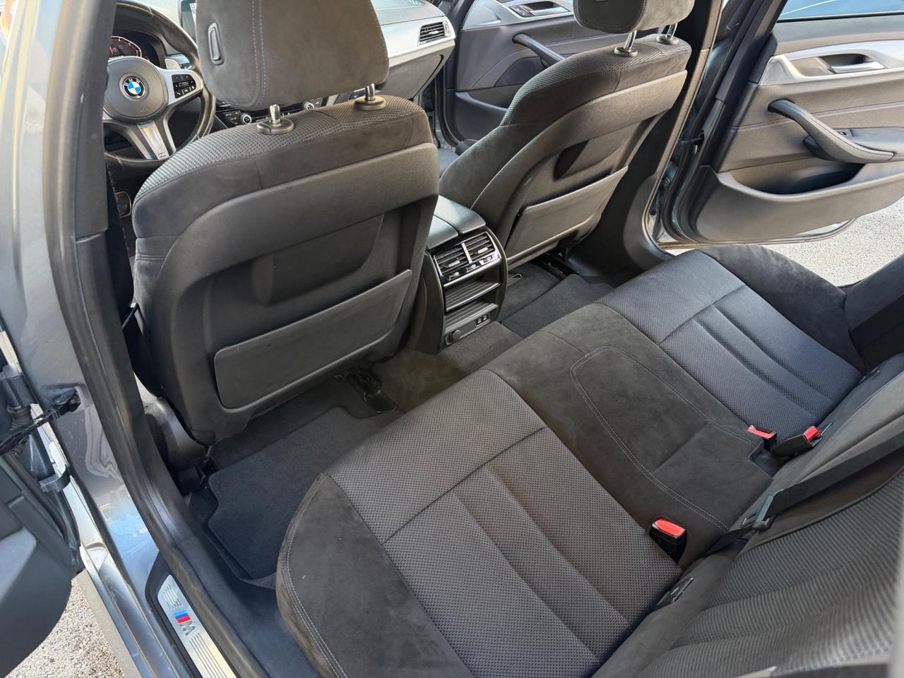 Bmw 520d 48V Touring Msport alcantara