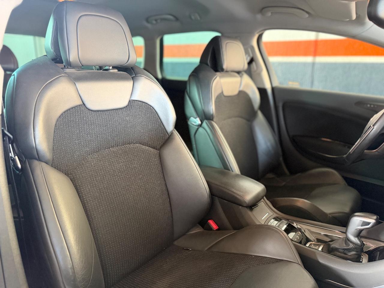 Citroen C5 2.0 HDi 138 aut. Exclusive Tourer neopatentati