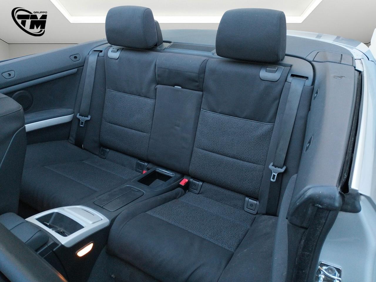 BMW 320 d Serie 3 E93 Cabrio Futura