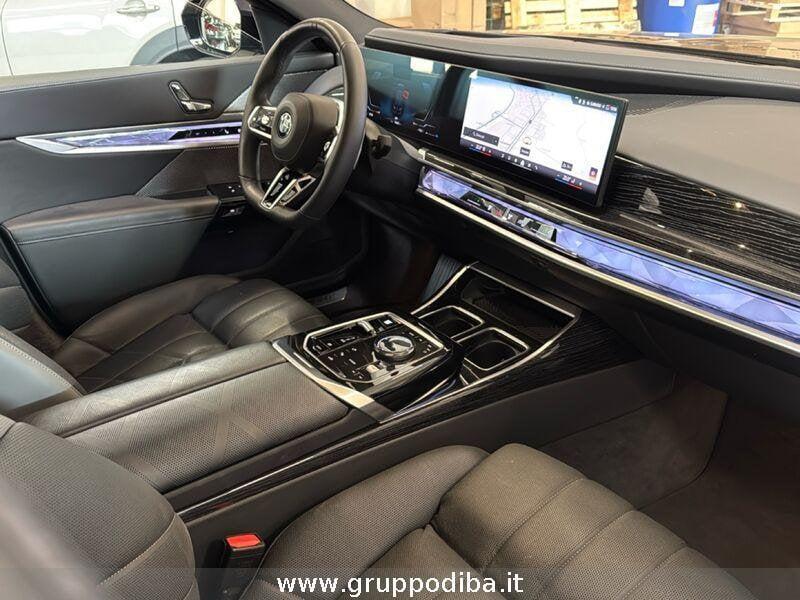 BMW Serie 7 G70 740d mhev xdrive MSport auto