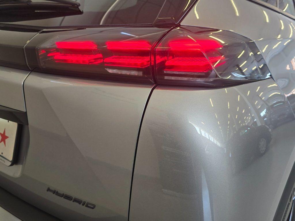 Peugeot 2008 Hybrid 145 e-DCS6 Allure