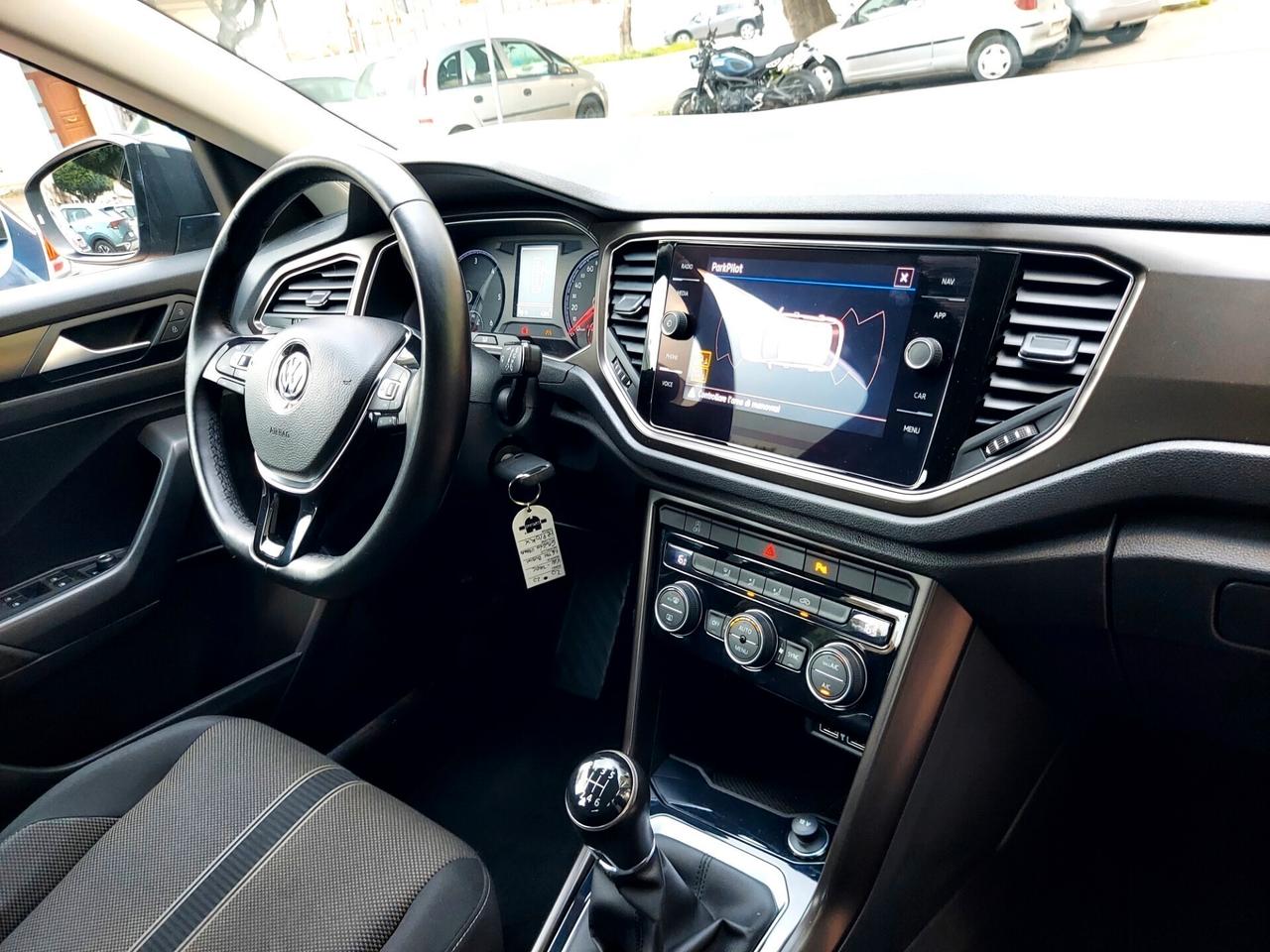 Volkswagen T-Roc 1.6 TDI SCR Business BlueMotion Technology