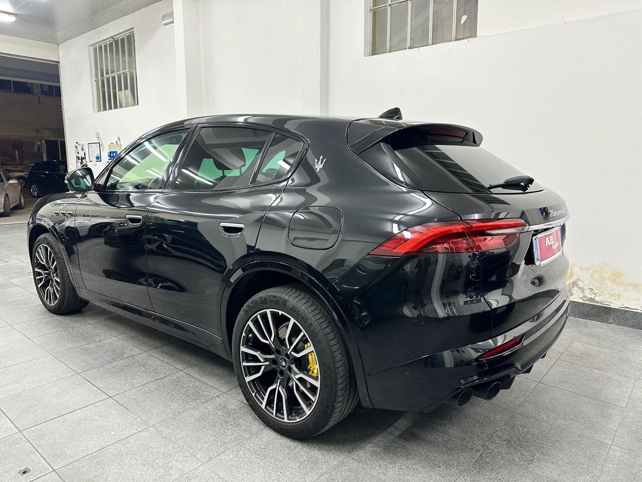 Maserati Grecale MHEV 300 CV AWD GT