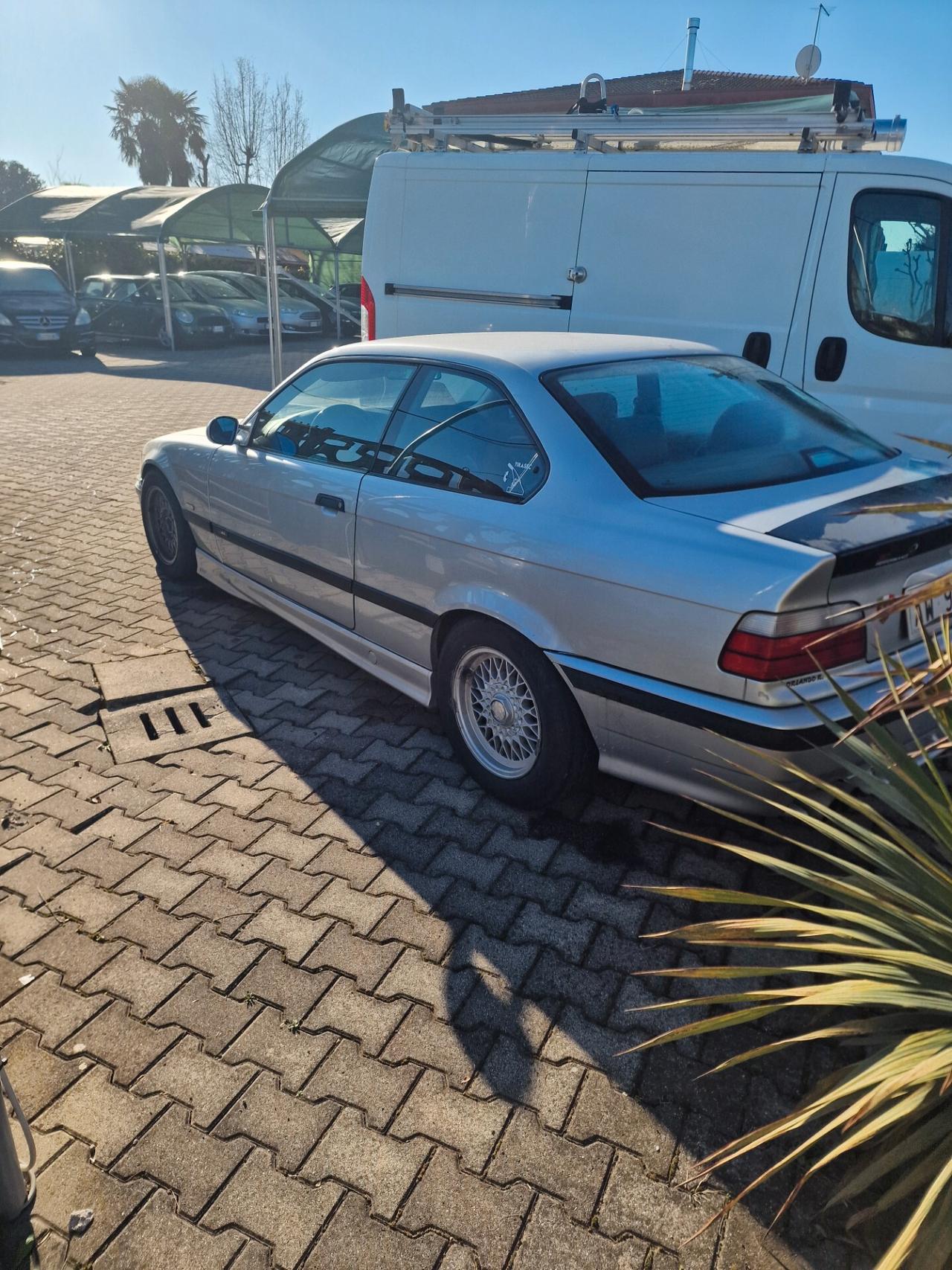 Bmw 320i Coupé swap 3.0 m54