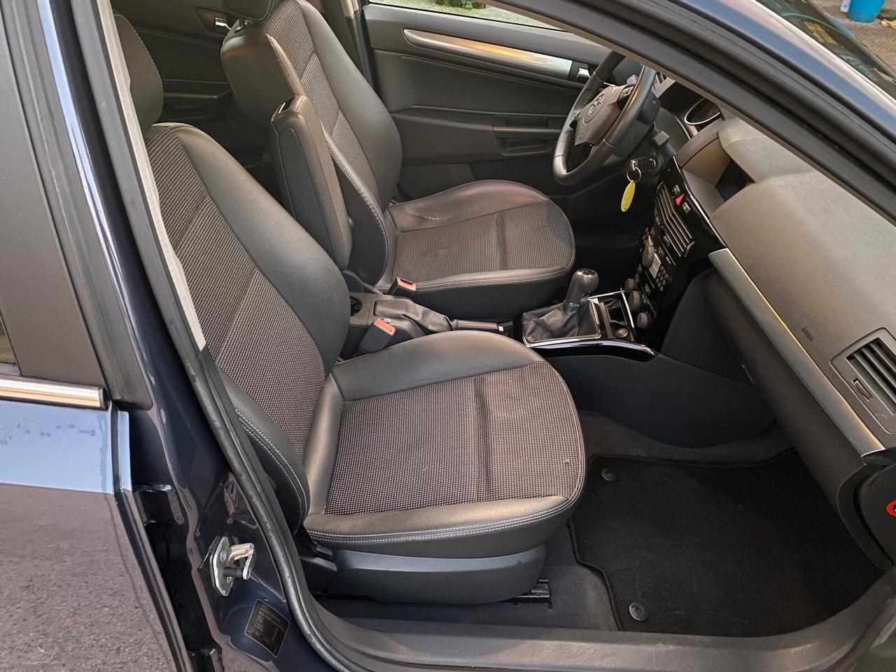 Opel Astra 1.7 CDTI 101CV 5 porte Cosmo full nuova 2007