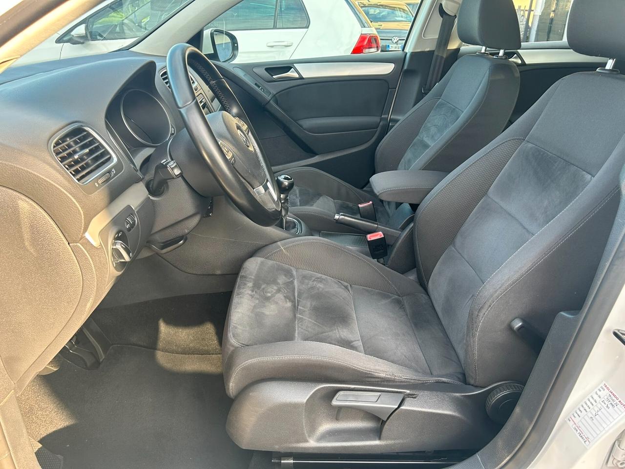 VW GOLF 1.6 TDI 105CV Highline - OK NEOPATENTATI