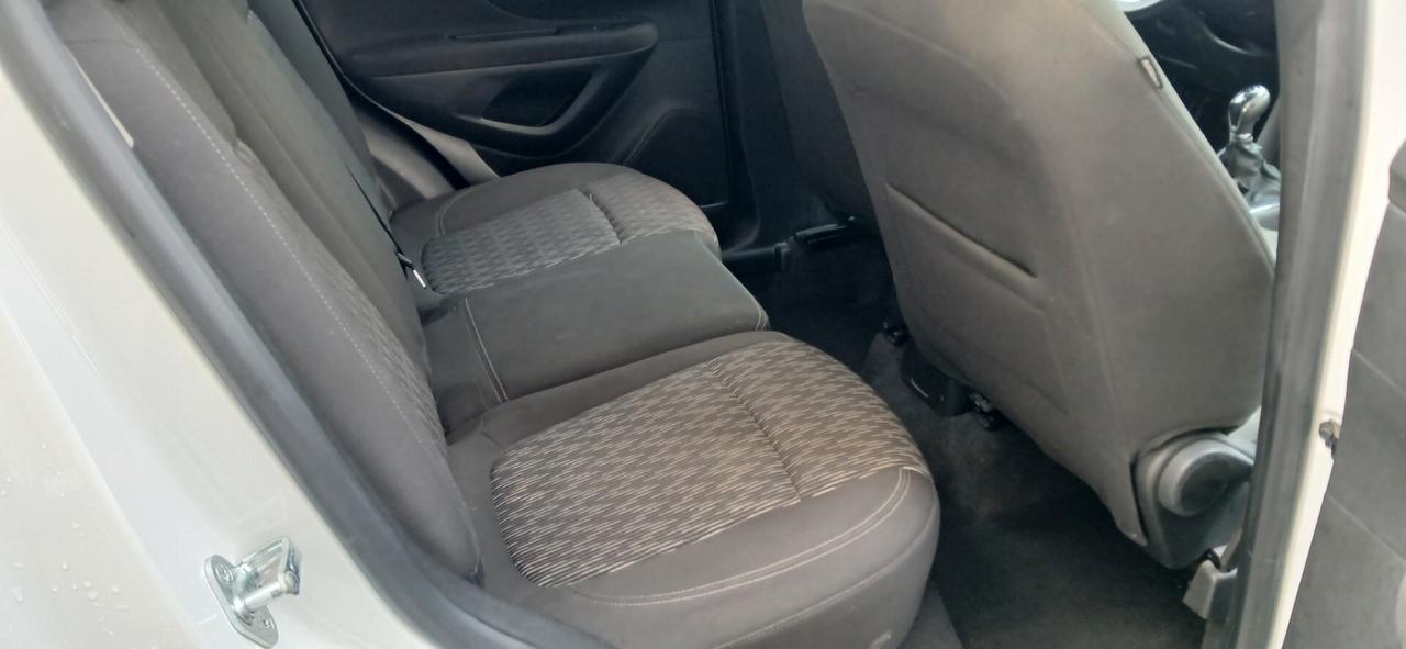 Opel Mokka 1.6 benzina neopatentati