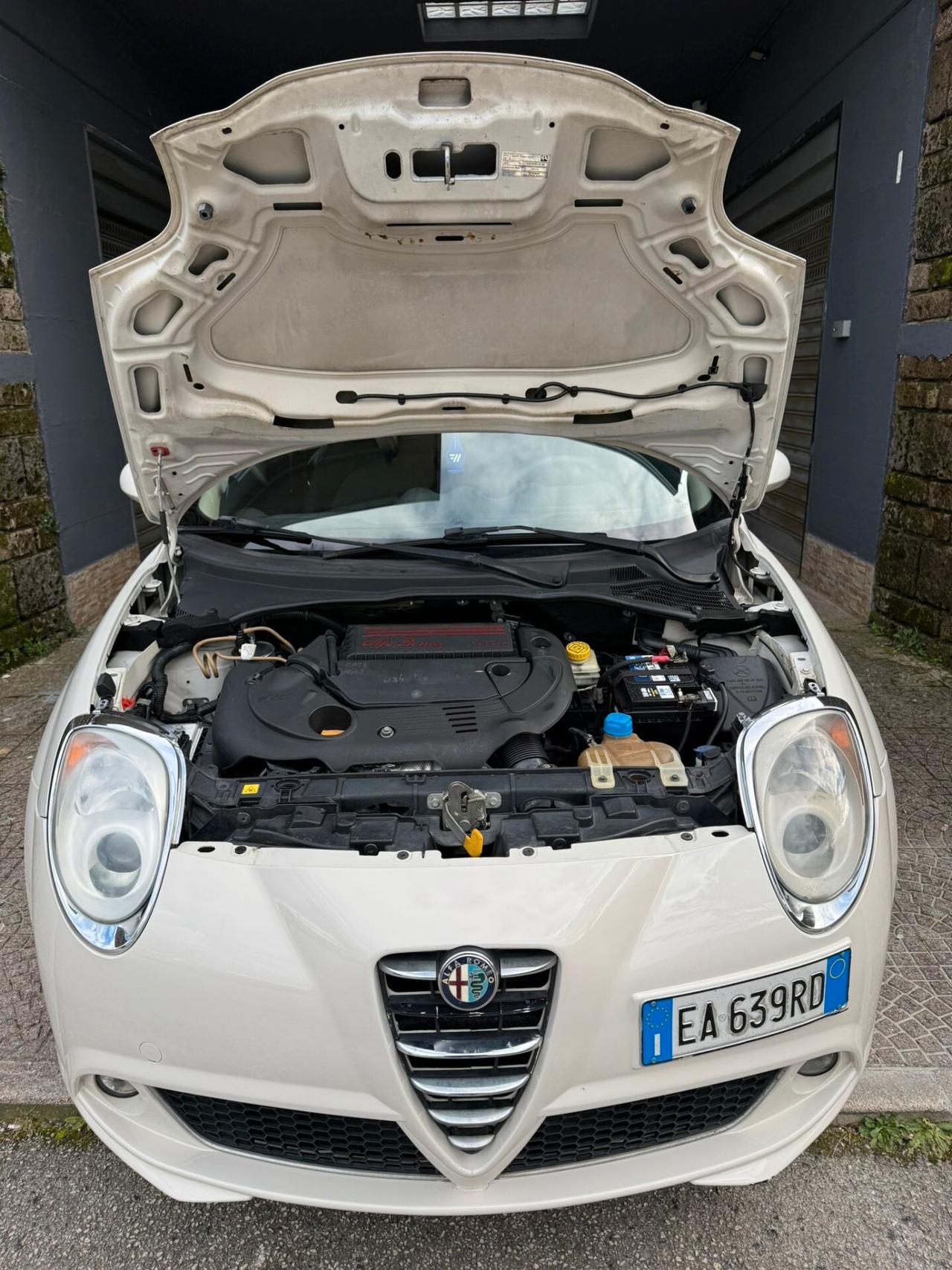 Alfa Romeo MiTo 1.3 JTDm-2 95 CV S&S Distinctive Sport Pack