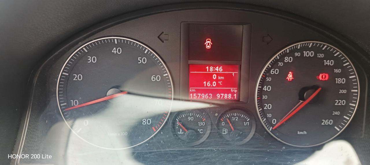 Volkswagen Golf 1.6 16V FSI 3p. Sportline