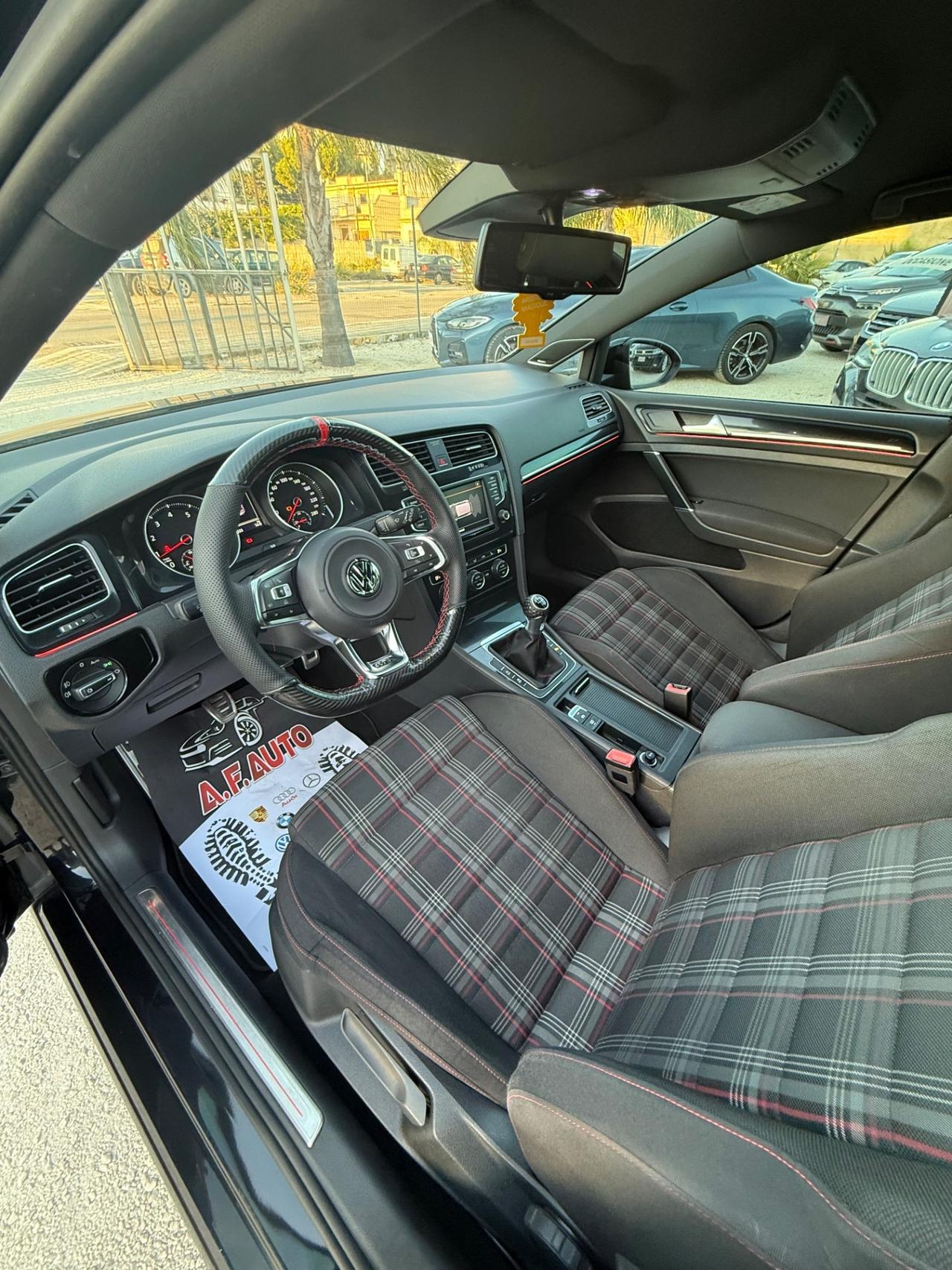 Volkswagen Golf GTI Performance 2.0 TSI 5p. BlueMotion Technology