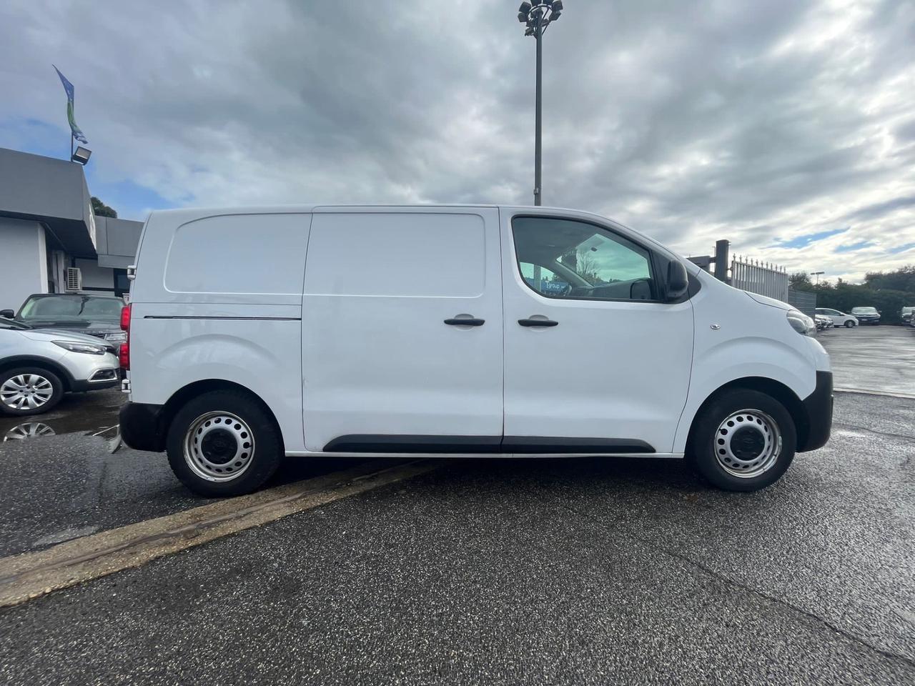 Toyota Proace 1.5D 100CV P.LUNGO