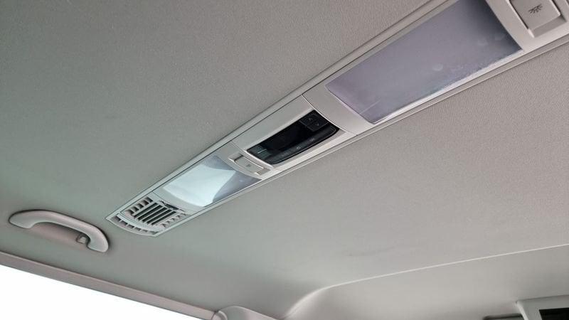 Volkswagen Caravelle 2.0 TDI 110CV PC Trendline 9 posti