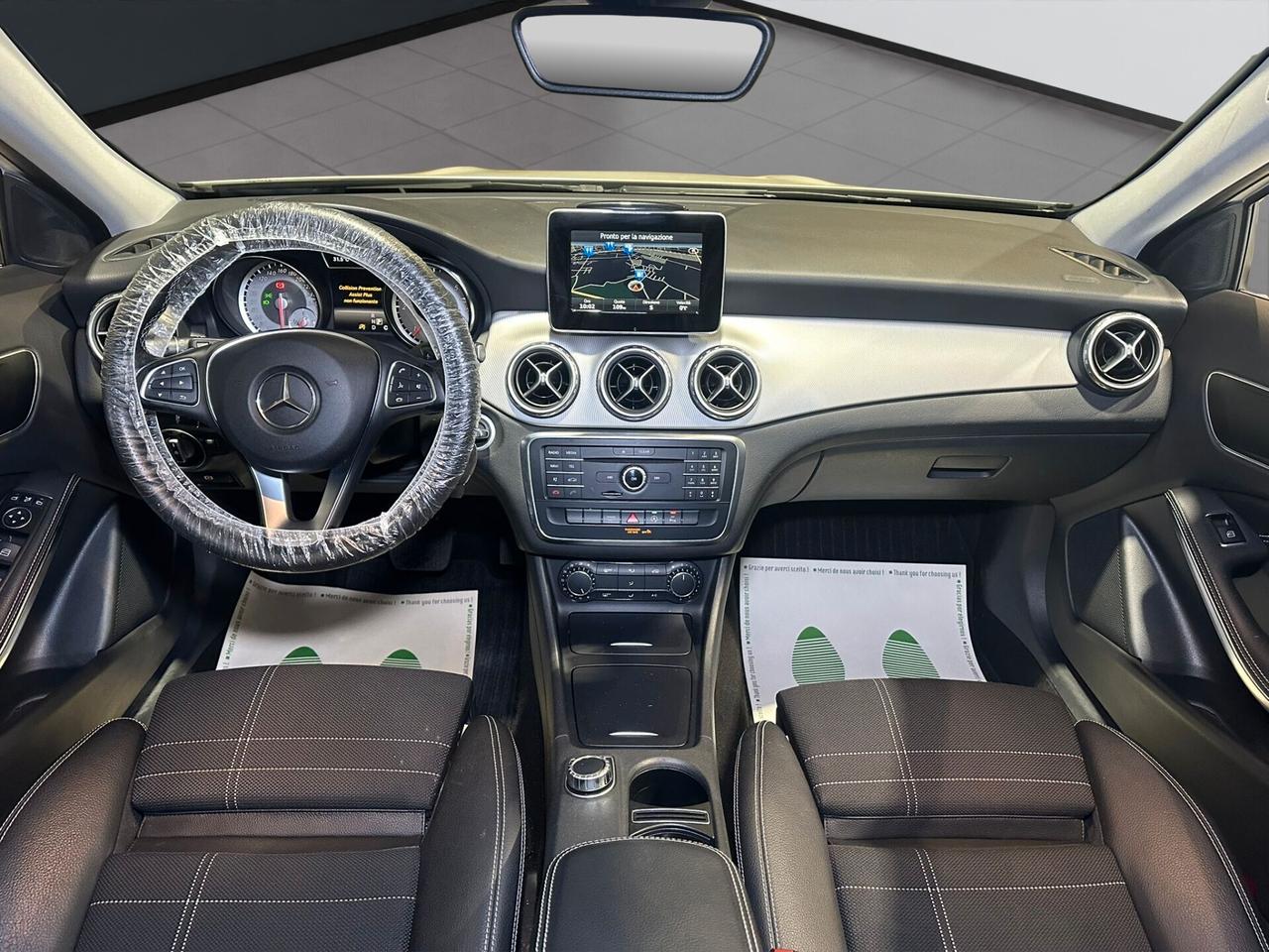 Mercedes-benz GLA 180 d Business