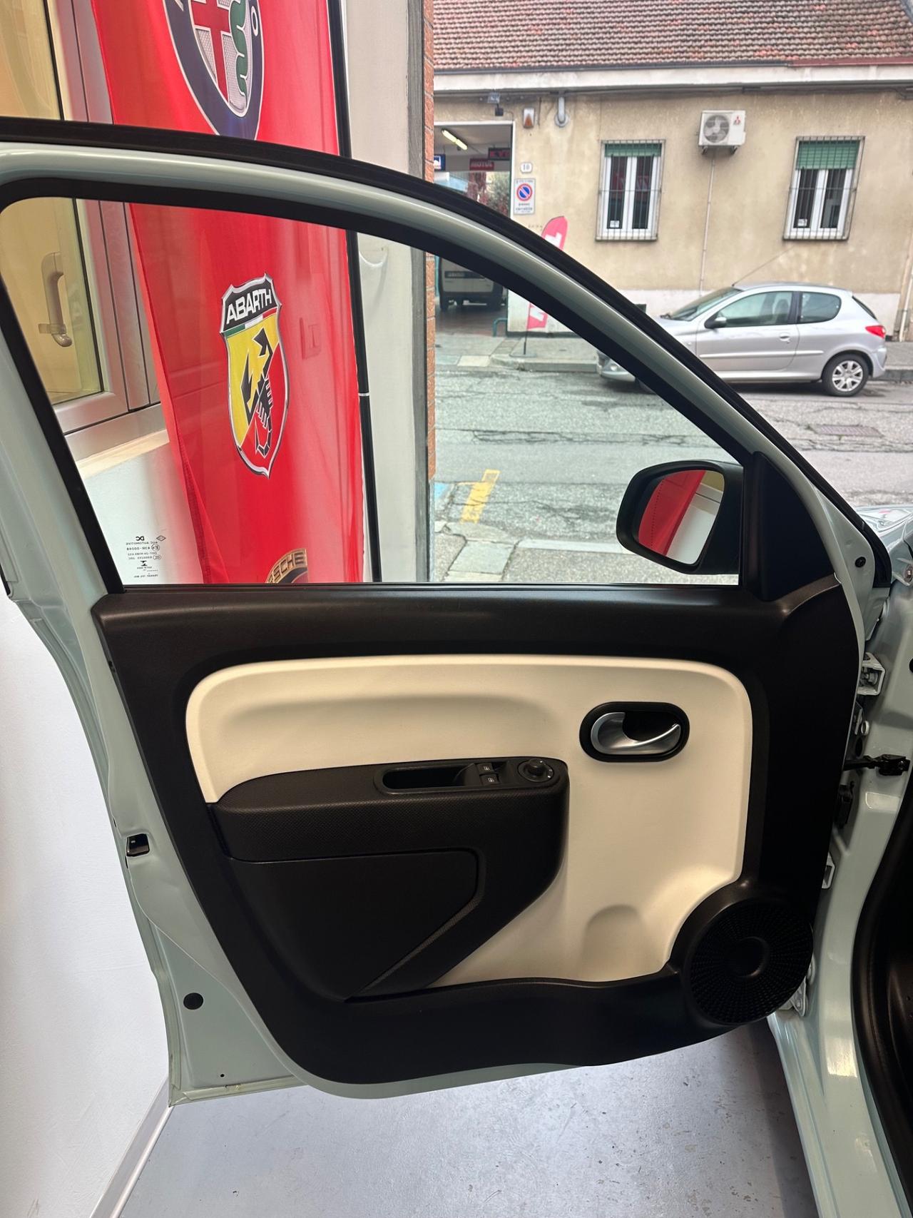 Renault Twingo SCe 65 CV Duel2