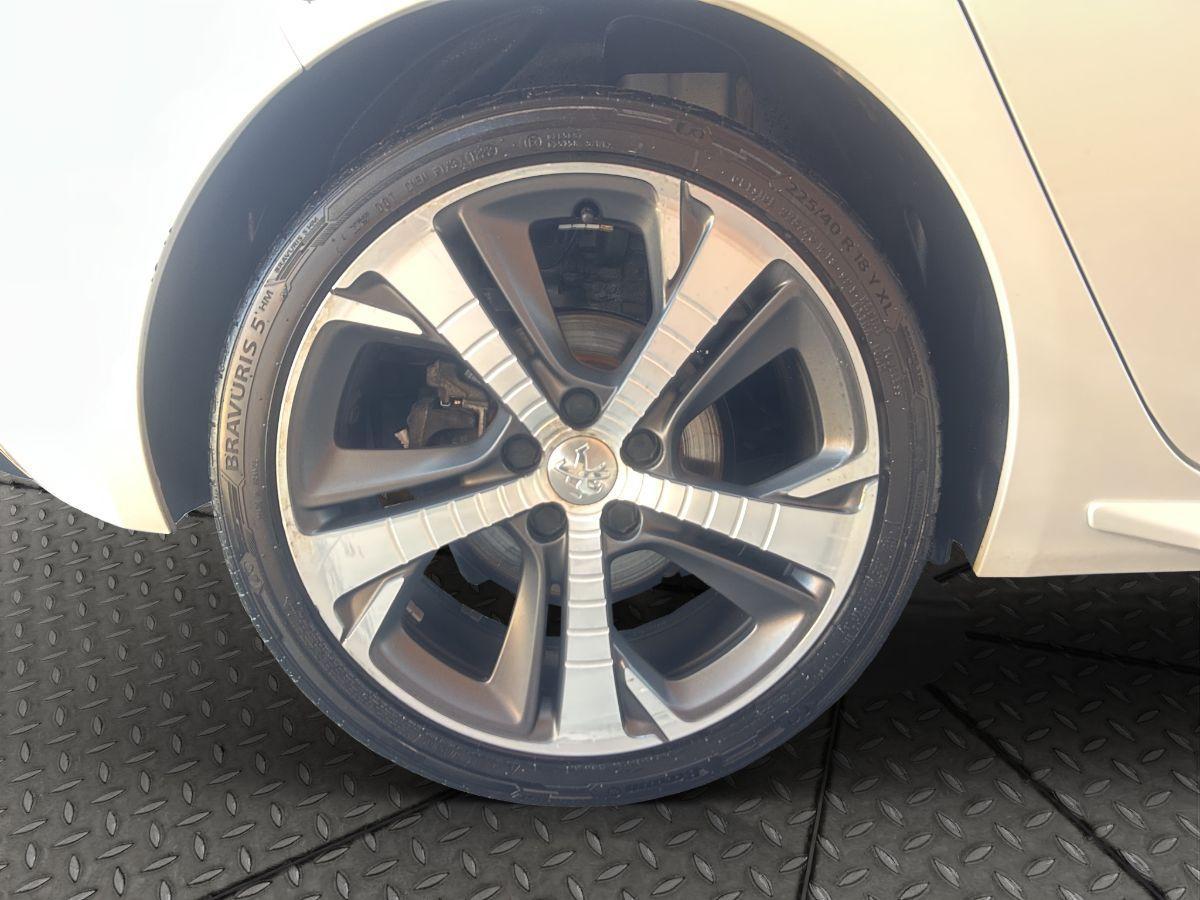 PEUGEOT - 308 - BlueHDi 150 S&S GT Line TETTO