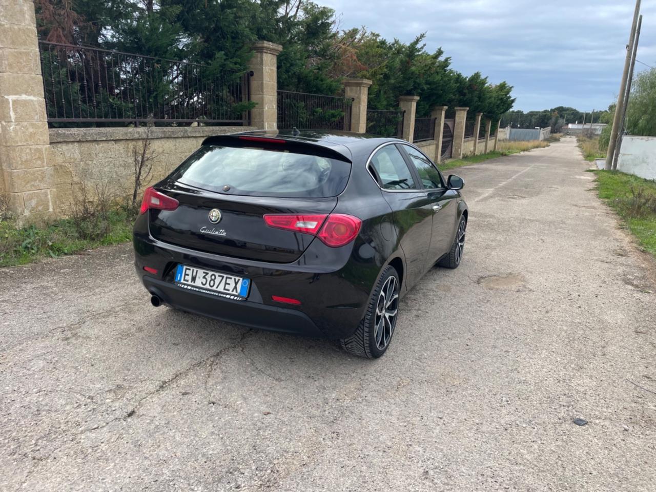 Alfa Romeo Giulietta 1.6 JTDm-2 105 CV Exclusive neopatentato