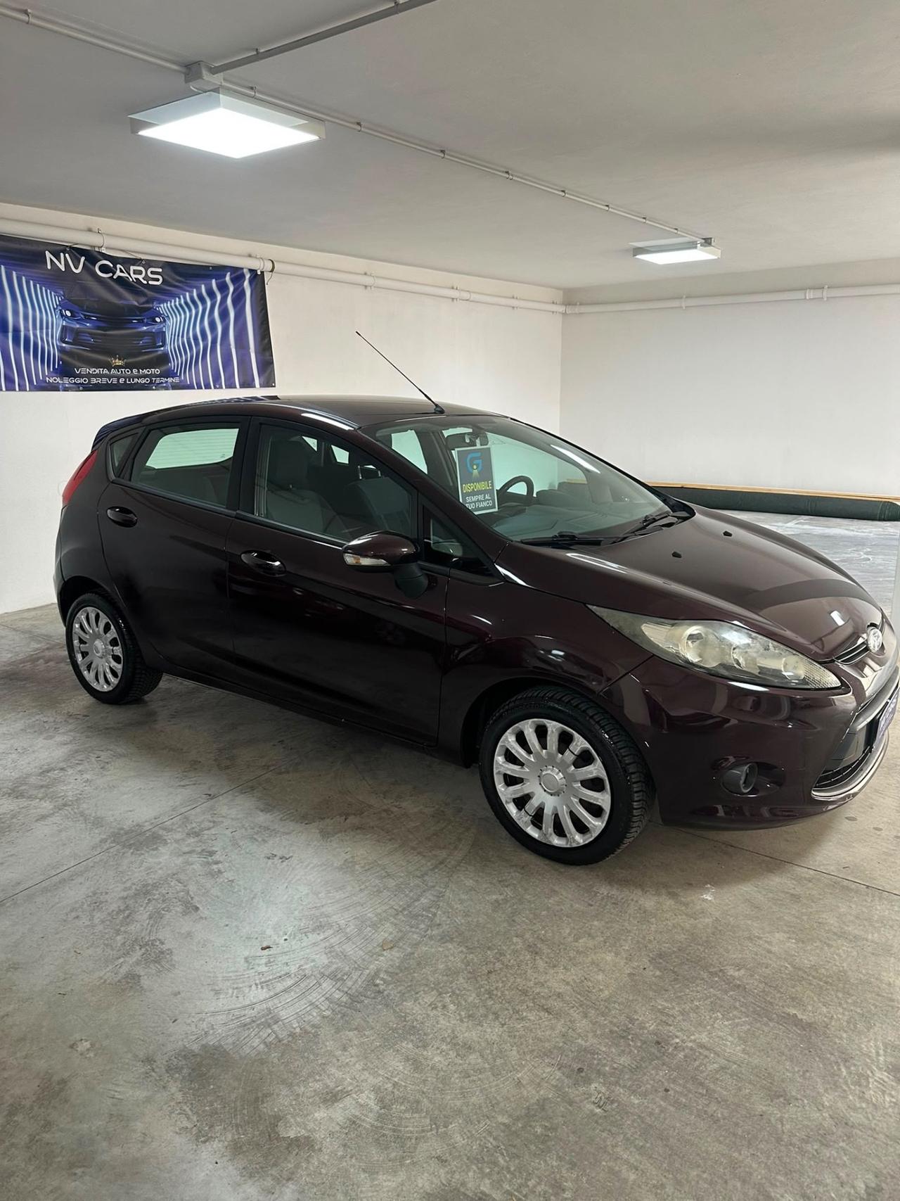 Ford Fiesta 1.4 5 porte Bz.- GPL Titanium