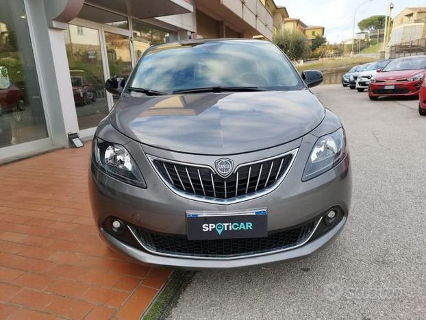 Lancia Ypsilon 1.0 FireFly 5 porte S&S Hybrid...