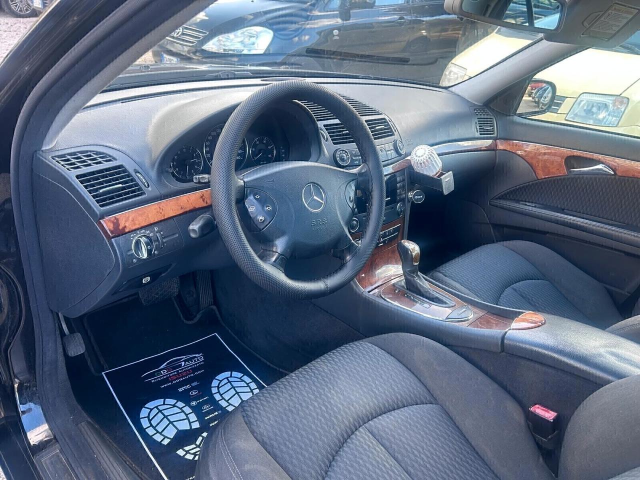 MERCEDES Classe E 270 CAMBIO AUTOMATICO DIESEL 2700 Berlina km 323.267 certificati
