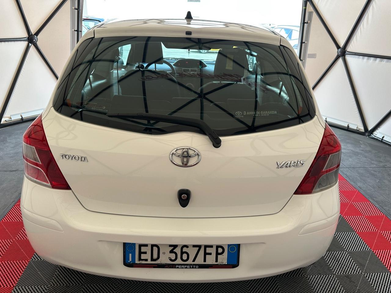 Toyota Yaris 1.0 3 porte