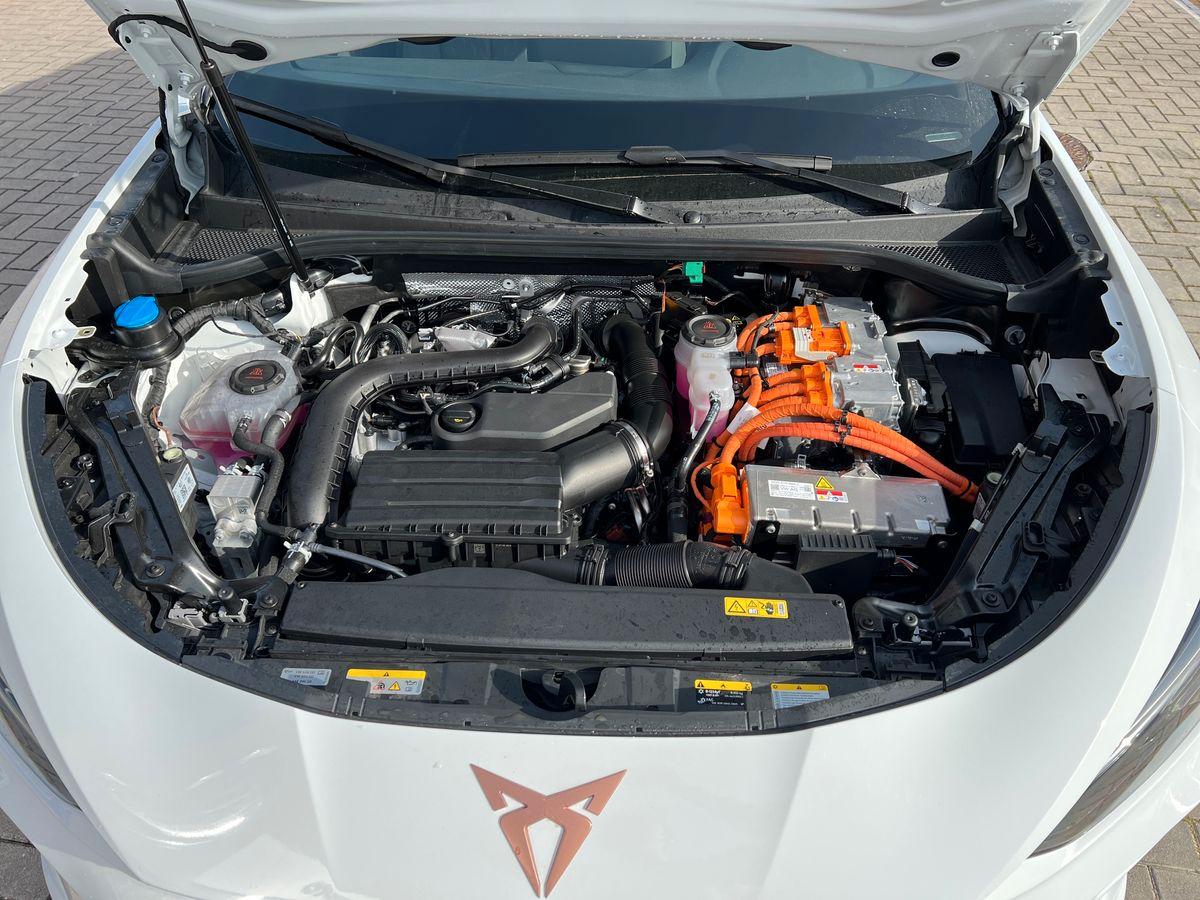 CUPRA CUPRA Terramar Impulse 1.5 e-HYBRID 150 kW (204 CV) pHEV DSG 6 marce 2WD