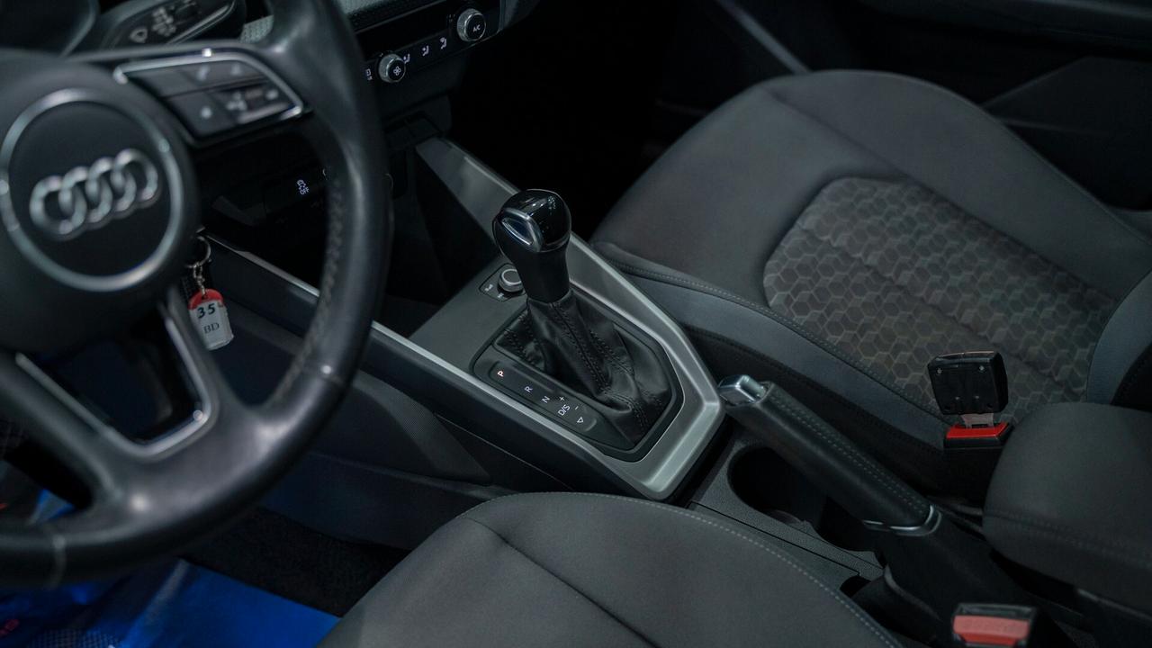 Audi A1 SPB 30 1.0 TFSI S LINE EDITION TRONIC XENO FULL OPTIONAL