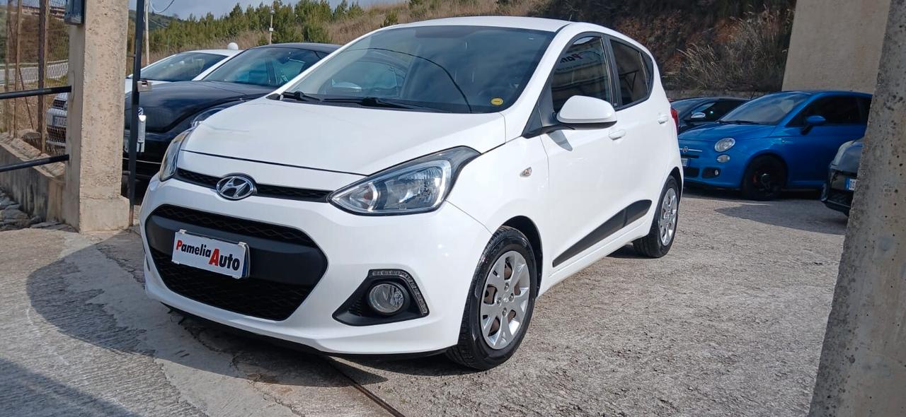 Hyundai i10 1.0 MPI Sound Edition - 2015