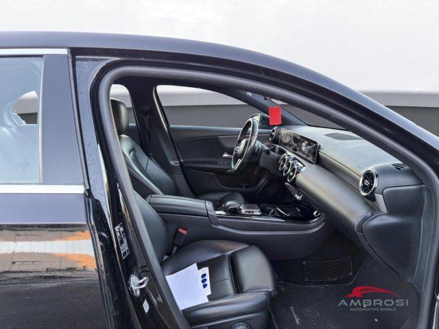 MERCEDES-BENZ A 180 180 d Business - PER OPERATORI DEL SETTORE