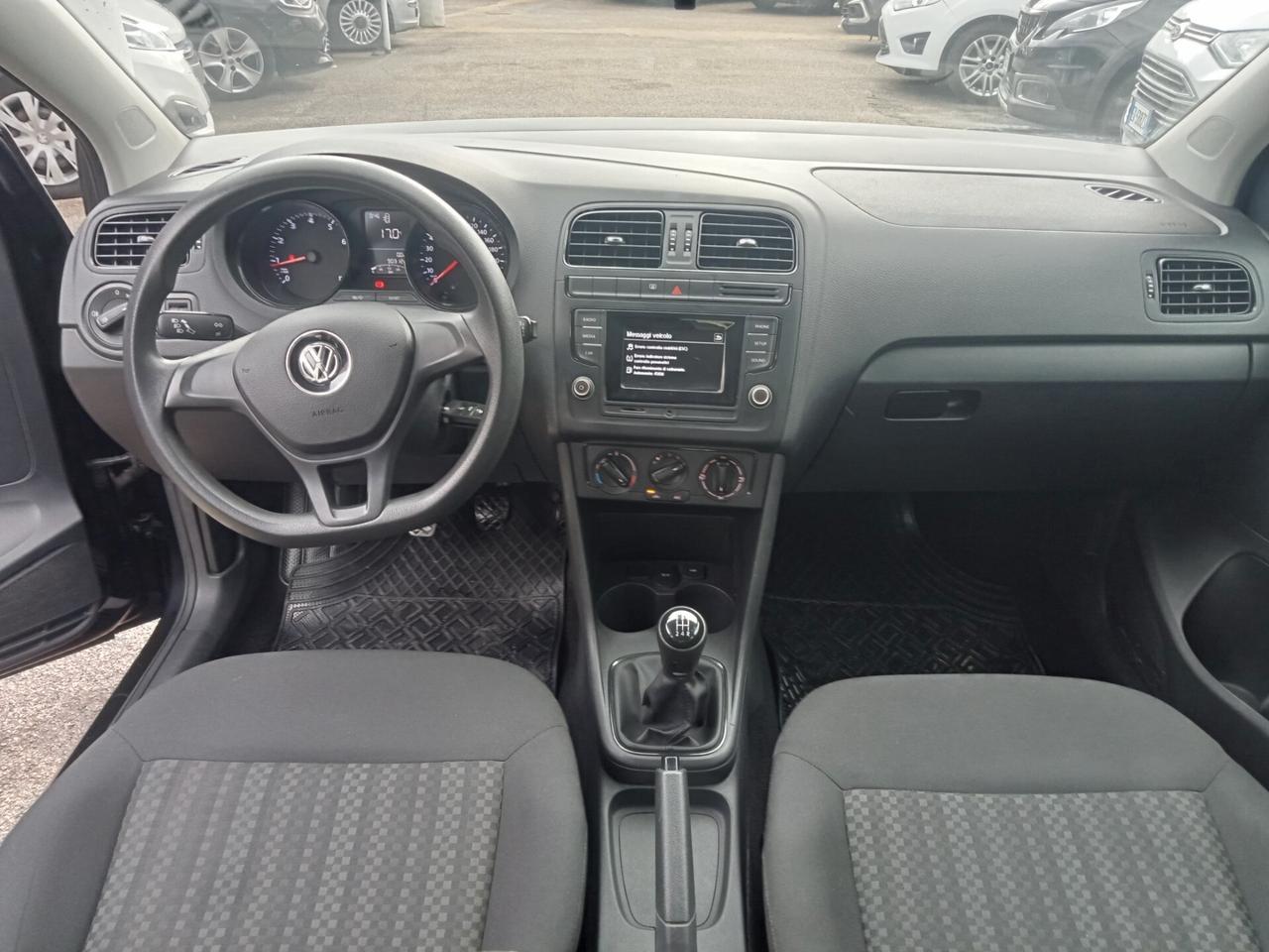 Volkswagen Polo SENZA BS PAGA