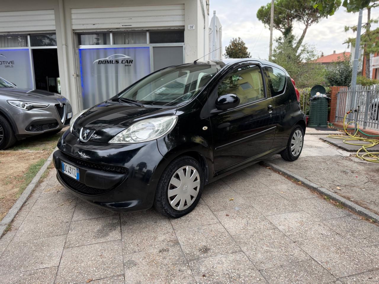 Peugeot 107 1.0 68CV 3p. Plaisir