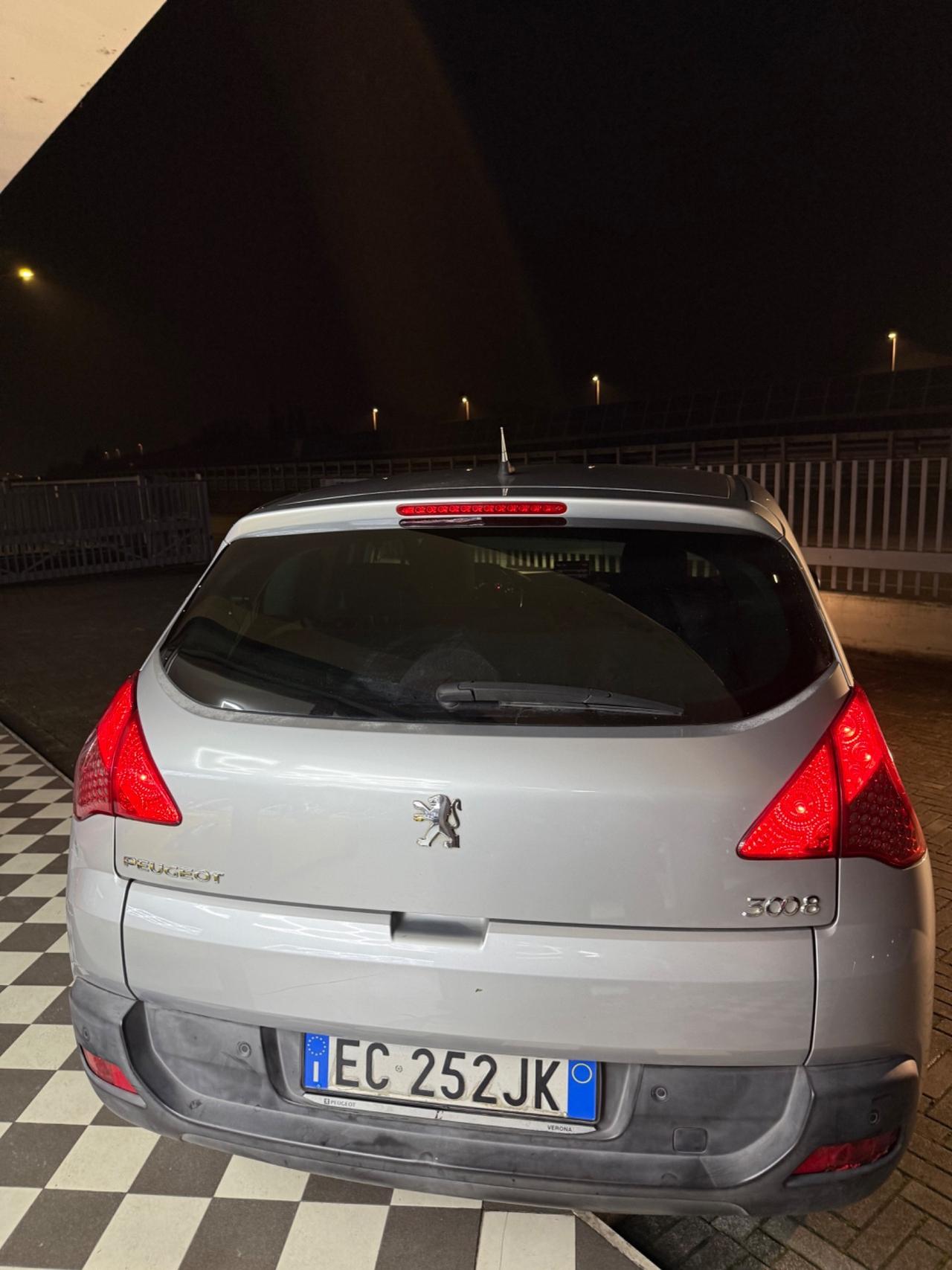 Peugeot 3008 1.6 HDi 110CV Business