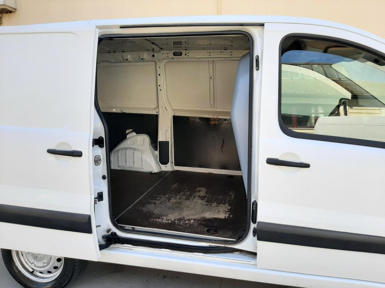Peugeot Expert 2.0 HDi 128cv